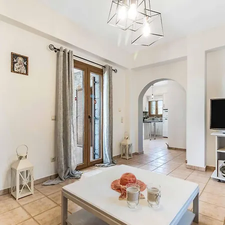 Petra Villa Methoni (Messenia)