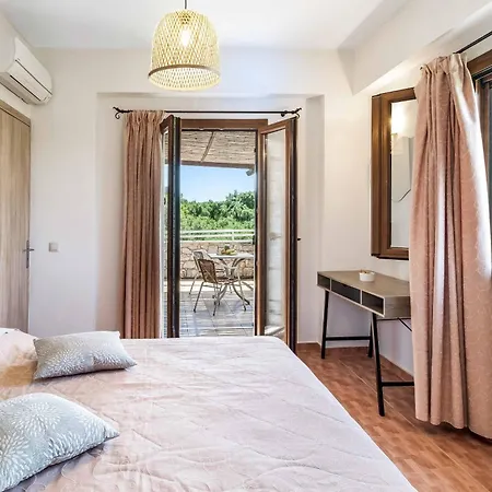 Petra Methoni (Messenia)